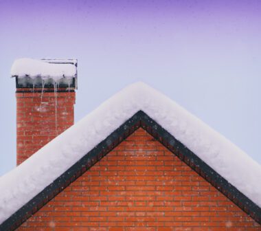What Are the Risks of Waiting Until Next Winter to Deal With Furnace Problems?